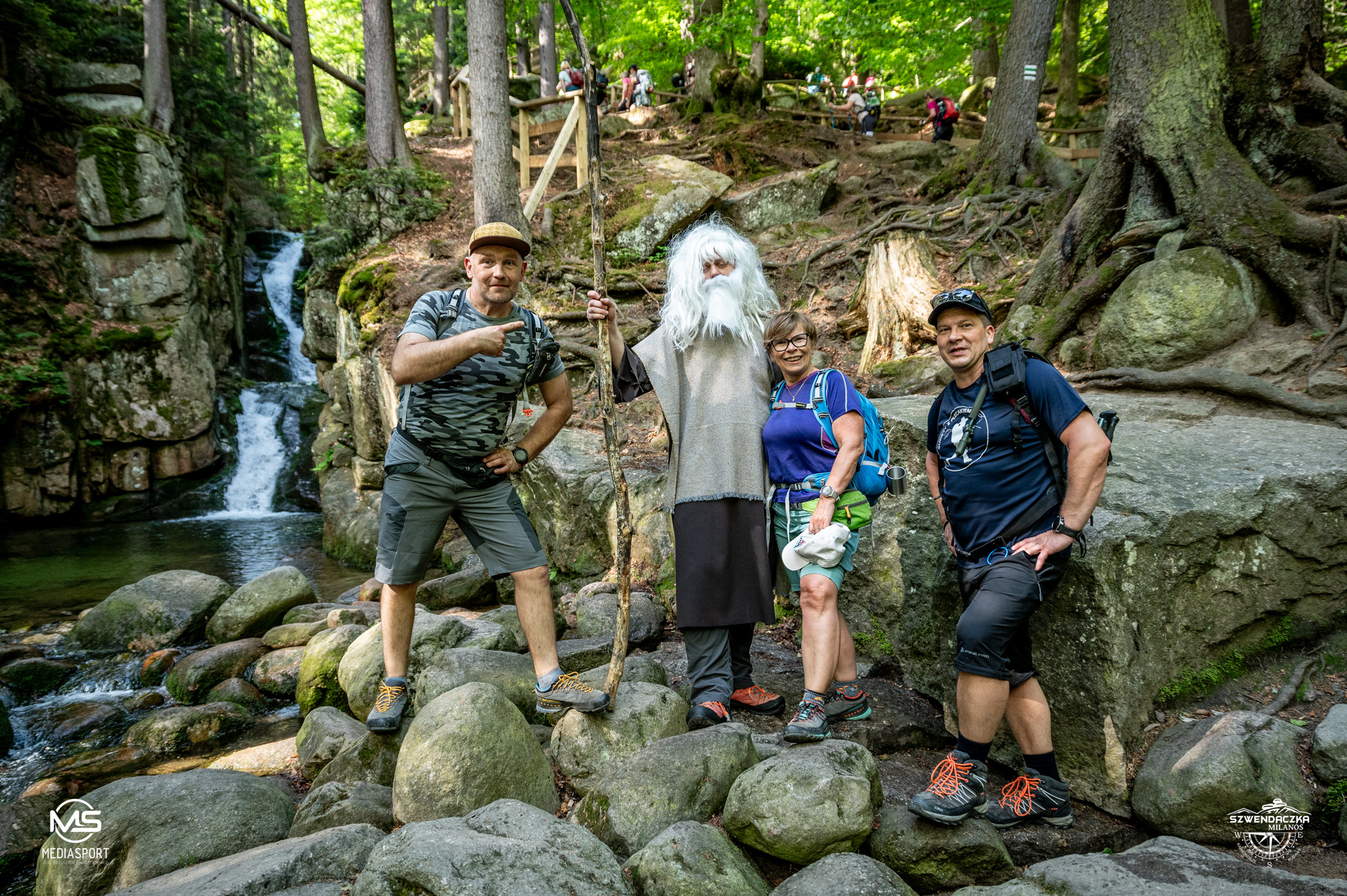 444467471_971852768279752_5374953693527169891_n